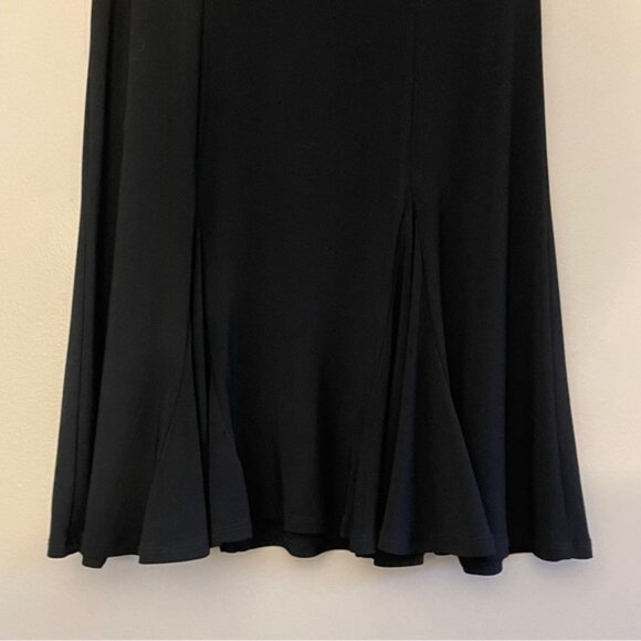 Vintage 90s Black A-Line Flared Skirt with Buckle Accent - Picture 5 of 10